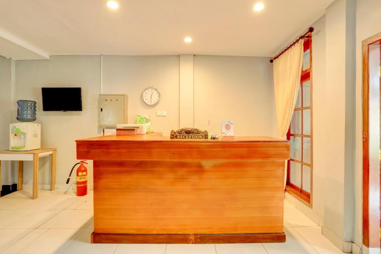 Oyo 90089 Hotel Satria Syariah Denpasar Esterno foto